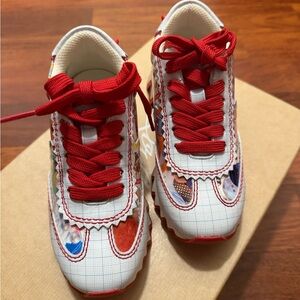 Christian Louboutin unisex Shark sneaker NWT